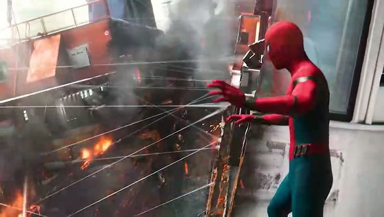 Spider-Man and Iron Man Ferry Rescue Scene  : Spider-Man Homecoming (2017) Movie CLIP 4K