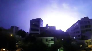 Tormenta eléctrica para dormir con lluvia