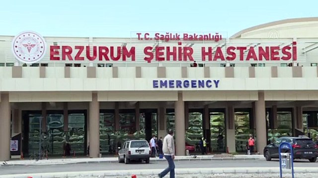 ERZURUM - DOKTORLAR KOVİD-19'LA SAVAŞI ANLATIYOR - Kovid-19'u yenen doktordan 'Bende 'Kovid-19 yoktur' demeyin, kurallara uyun' çağrısı