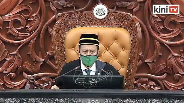 'Puncak Borneo tunjuk jari tengah!' - Pembangkang dakwa MP Bersatu tunjuk jari tengah