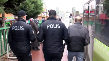Otobüste hareketli dakikalar! Şoför durakta bekletti, polis çağırdı