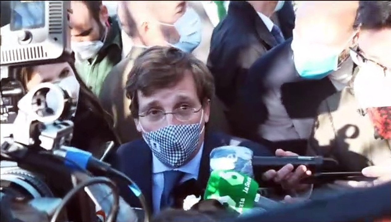 Cruce de declaraciones por la inauguración del hospital Enfermera Isabel Zendal