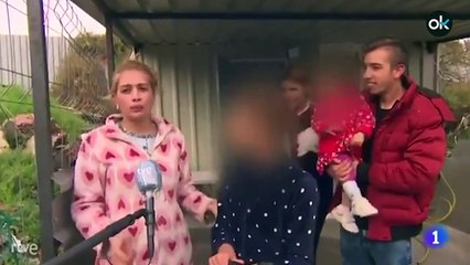 TVE da alas a las protestas de la Cañada Real y entrevista a una familia "humilde" con un Porsche y un BMW