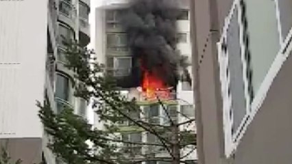 경기도 군포시 산본동 아파트에서 불...4명 사망·7명 부상 / YTN