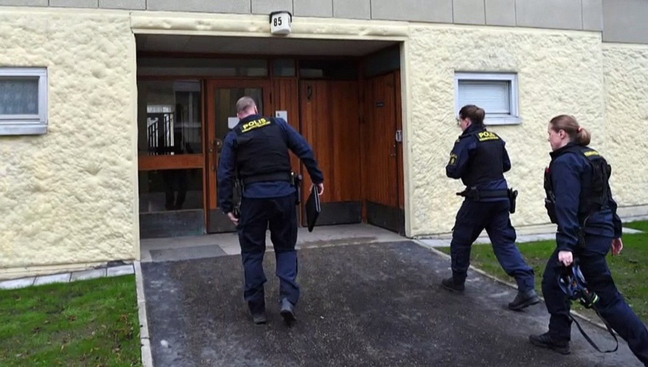 Schweden: Frau soll Sohn 28 Jahre lang eingesperrt haben