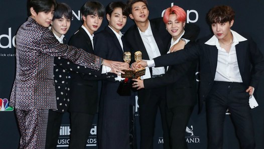 BTSの『Life Goes On』が全米チャート1位、韓国語曲で初 動画 Dailymotion