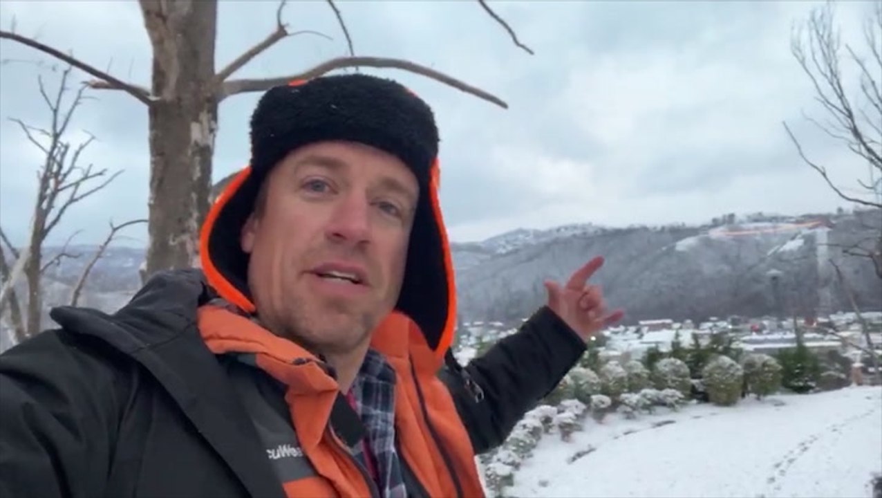 Snow blankets eastern Tennessee