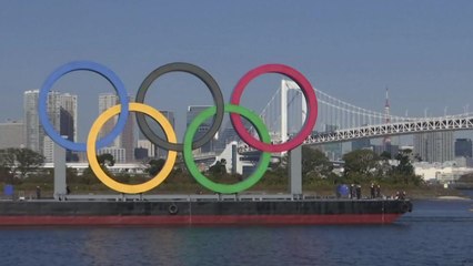 철거됐던 '도쿄올림픽 상징' 오륜 조형물 제자리로 / YTN