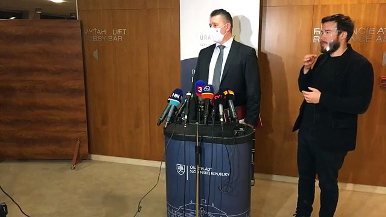 ZÁZNAM: Brífing ministra vnútra R. Mikulca
