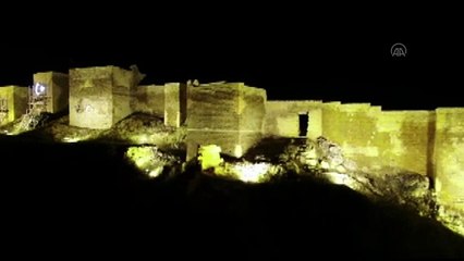 Bayburt Kalesi ışıklandırıldı - Drone