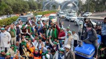 Farmers intensify agitation, police close crucial Delhi-Noida link road