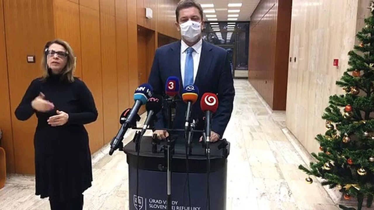 ZÁZNAM: Brífing ministra dopravy A. Doležala