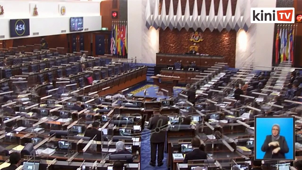 'Selama-lamanya mereka bergantung pada subsidi' - Dr M gesa atasi kemiskinan petani, nelayan