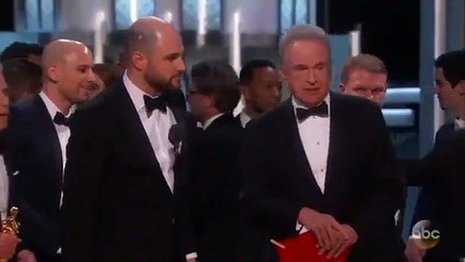 Erreur historique aux Oscars : Moonlight finalement sacré