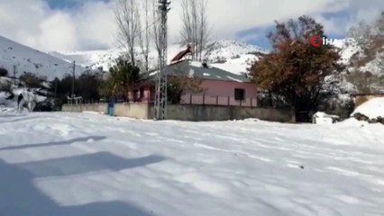 Tunceli’de Kar 56 Köy Yolunu Ulaşıma Kapattı