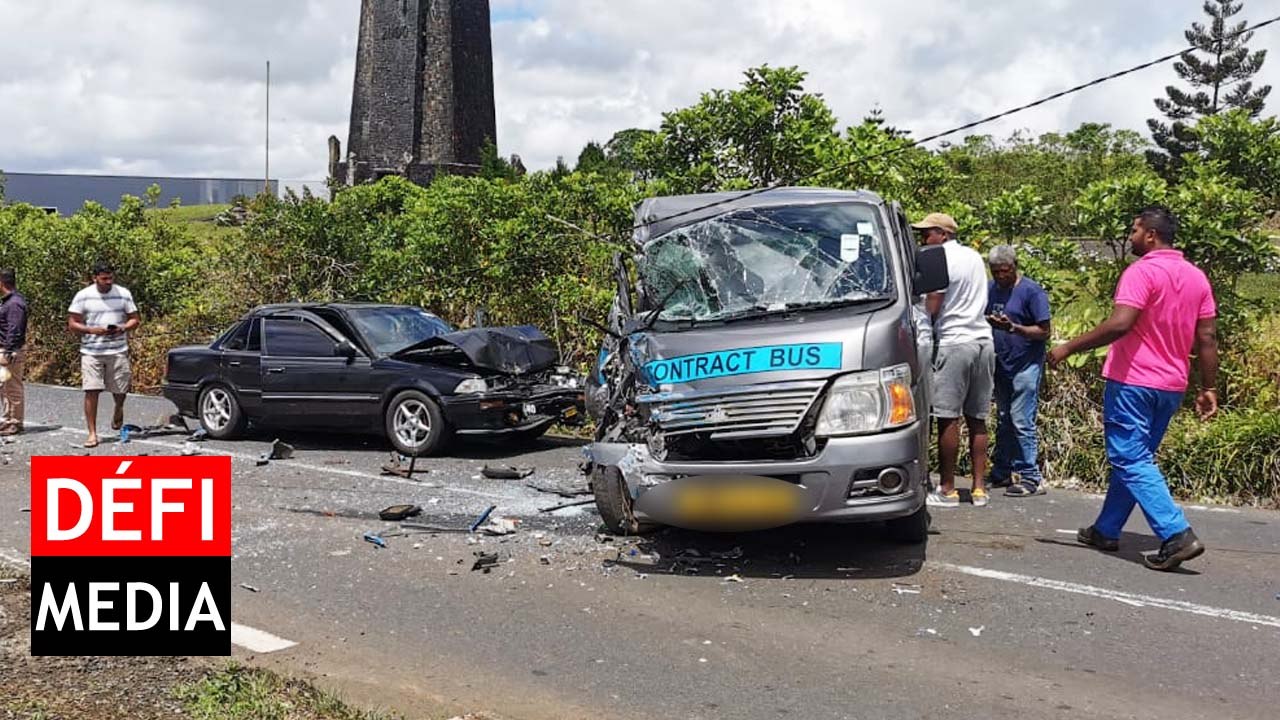 Wooton : collision entre une voiture et un van 