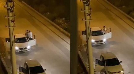 Tartıştığı kadını araç içerisinde tekmeleyerek darp etti