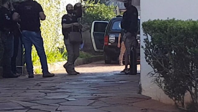 Operação Denarc: Mulher foi presa no Santa Felicidade e outros dois procurados já estão presos na PEC
