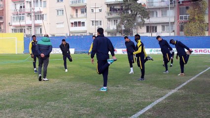İZMİR - Menemenspor, Bandırmaspor maçı hazırlıklarına başladı