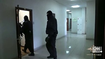 Uzun süredir aranıyordu: Rusya'da 26 yaşlı kadını öldüren seri katil yakalandı | Video