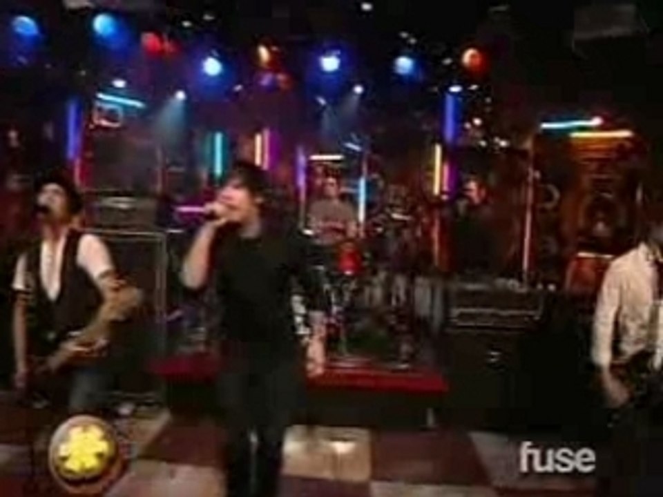 Simple Plan - Shut Up (Extra Sauce) Live