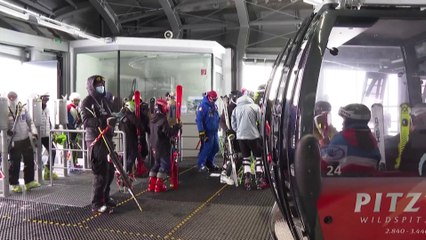 Covid-19: l'Austria impone una quarantena a chi arriva sotto le feste