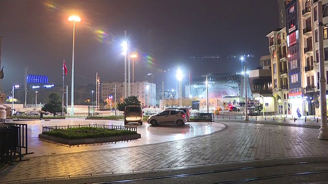 İSTANBUL - Sokağa çıkma kısıtlaması - Taksim Meydanı, İstiklal Caddesi ve Çekmeköy