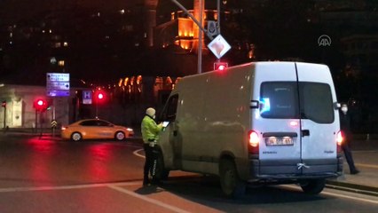 İSTANBUL - Sokağa çıkma kısıtlaması - Üsküdar