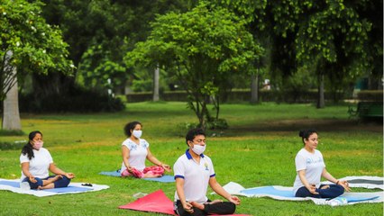 The WHO Says Masks Shouldn't Be Worn During Exercise