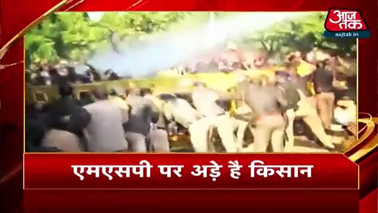 Farmers' Protest: War of words between Kejriwal...