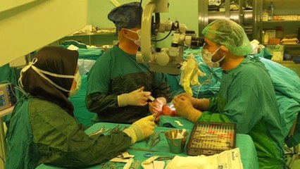 Türk doktorlar mikrocerrahide bir ilki başardı