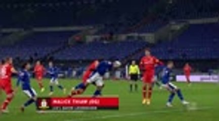 Leverkusen go second by beating hapless Schalke