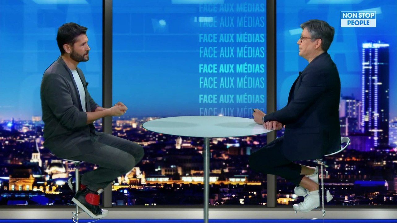 Face aux Médias - Christophe Beaugrand animateur et journaliste, il se confie sur ses "différentes facettes"