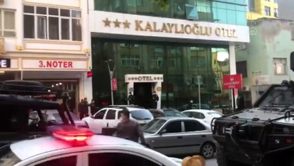 KAHRAMANMARAŞ - İhbara giden polis ekibine silahla ateş edildi: 2 polis yaralı (4)
