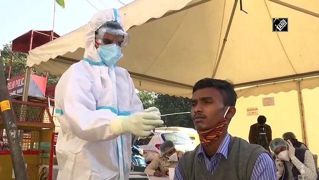 Elderly, frontline workers should be vaccinated first: AIIMS Director