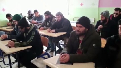 İdlib'de görme engellilere okuma yazma eğitimi