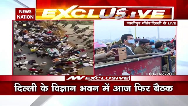 Farmers break police barricading at Ghazipur Border, NH 9 closed