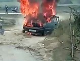 शार्ट सर्किट से कार में लगी आग, जलकर हुई खाक