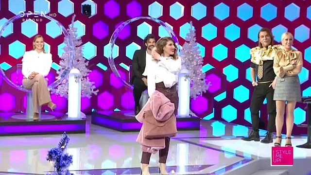 Style me up: Η Μαρία εμπιστεύτηκε την Υβόννη Μπόσνιακ και έκανε μια εντυπωσιακή αλλαγή!