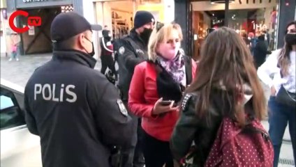 İstiklal Caddesi'nde ceza yiyen Rus turist dans etmeye başladı