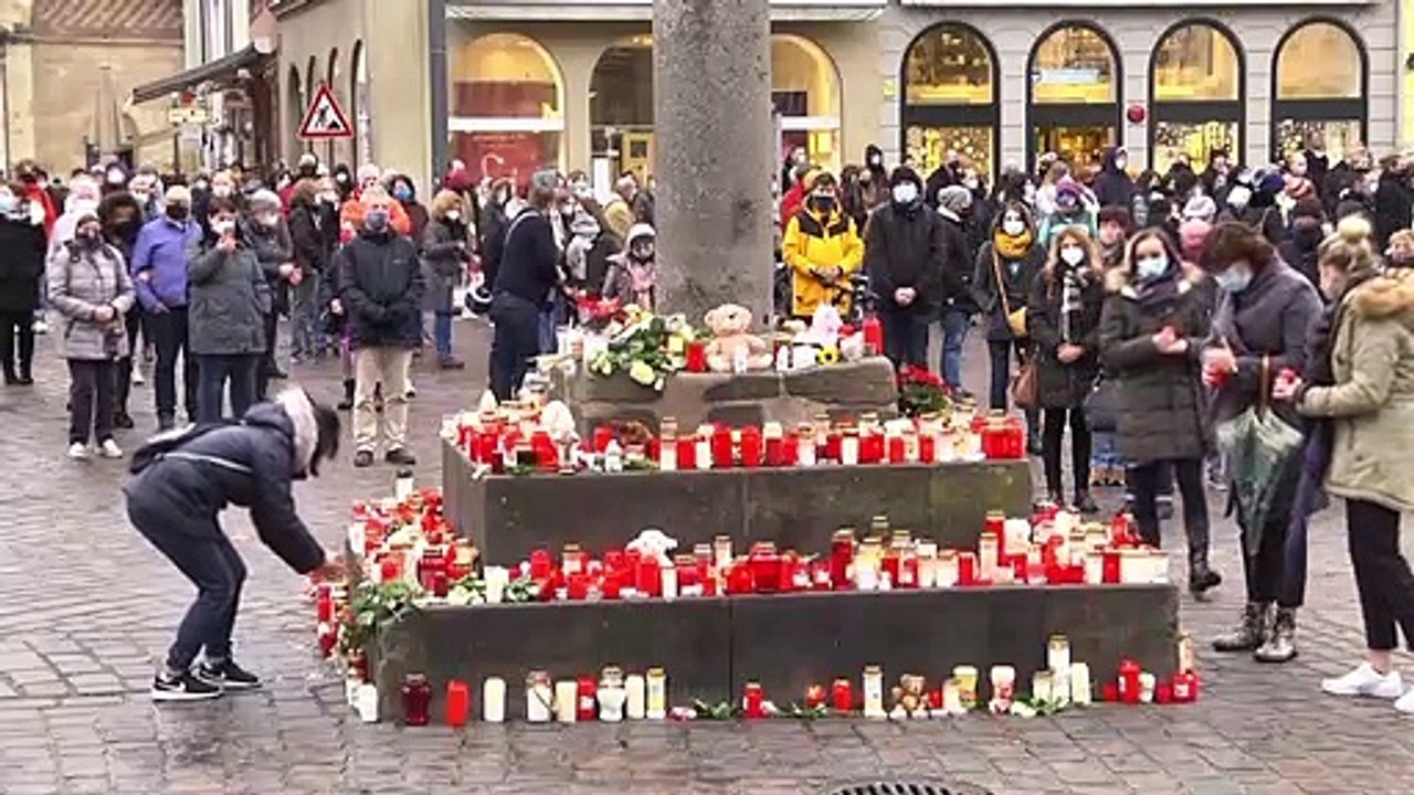 Schweigeminute für Opfer von Amokfahrt in Trier