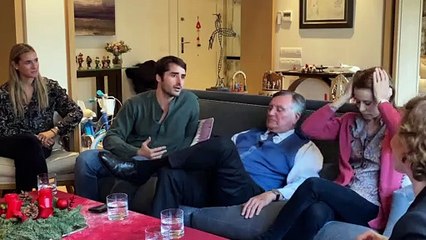 En Espagne, la quête d'un cadeau « porteur de sens » en ce Noël peu commun