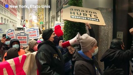Jeff Bezos couronné "Profiteur de la pandémie" par des manifestants à New York