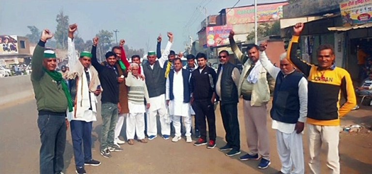 शामली सहित वेस्ट यूपी से दिल्ली आंदोलन में पहुंच रहे हैं किसान