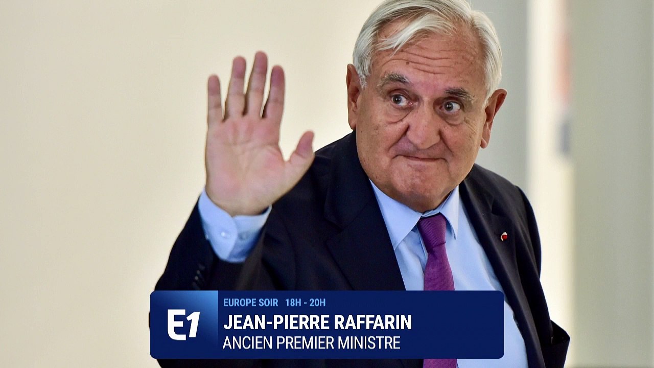Jean-Pierre Raffarin : "Cinquante ans de notre vie à nous, les jeunes giscardiens, viennent de partir"