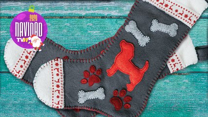 Bota de perritos. Tus mascotas también son parte de tu familia y merecen un lugar junto a tu árbol de Navidad.