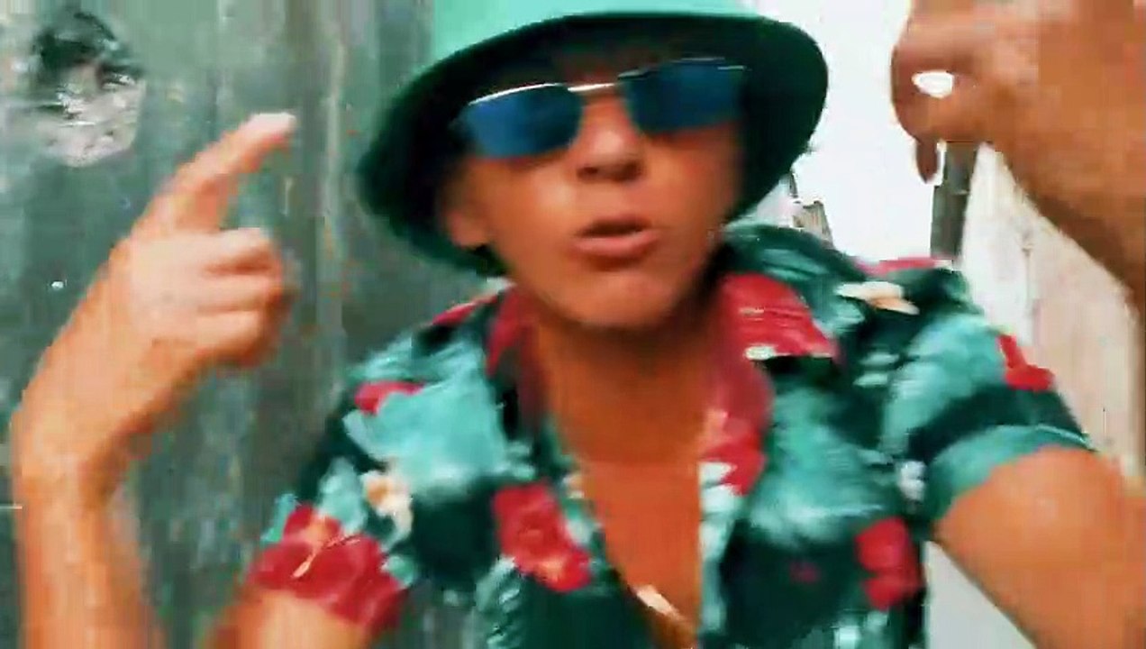 ADIDAS NG, MC SLINK Feat. MC MARSHA E MC GW - SÓ TAPÃO NA BUNDA - CLIPE OFICIAL