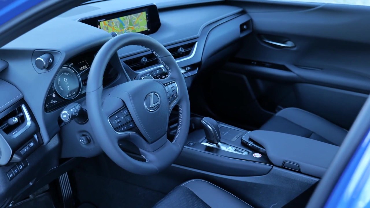 Der neue Lexus UX 300e - Interieur-Design