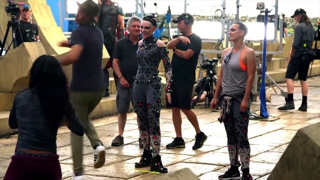THOR RAGNAROK 'Villainesse' (Cate Blanchett) Behind The Scenes