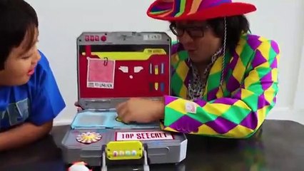 Spy Kid Ryan and the story of the missing hat